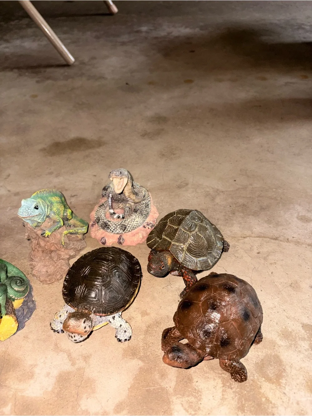 Hand-Painted Reptile Figurine Collection - Green, Yellow, Brown